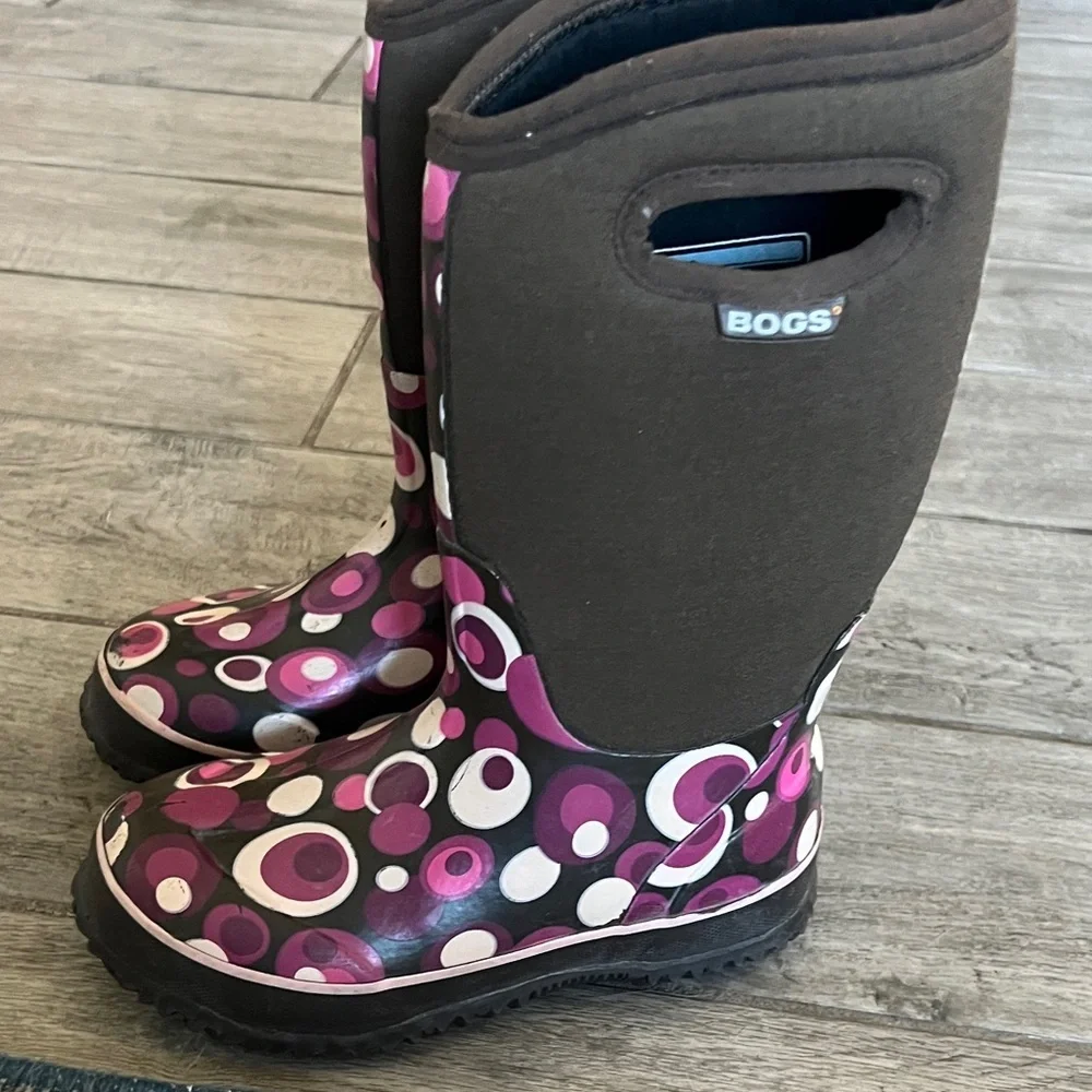 BOGS Kids Insulated Waterproof Winter Boots Brown Purple Polka Dot size 2